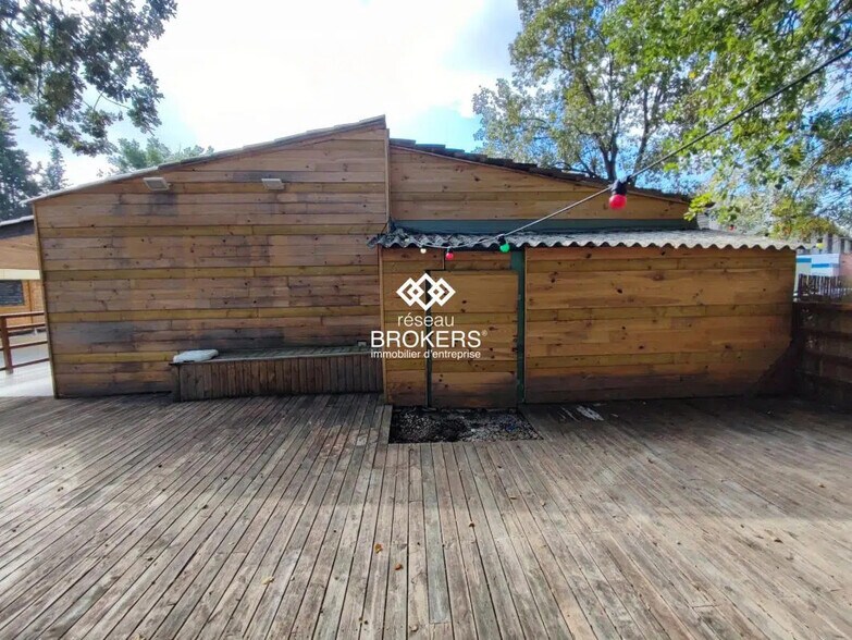 Local d’activités dans Valbonne à louer - Photo de l’immeuble – Image 3 sur 8
