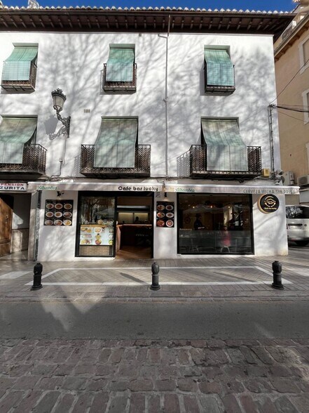 Plaza Trinidad, 7, Granada, Granada à louer - Photo principale – Image 1 sur 17