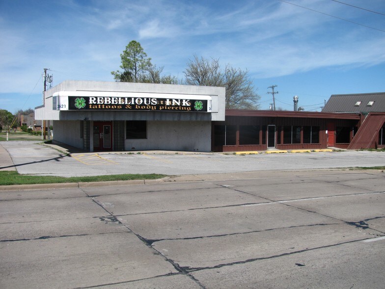 2617-2621 NW Cache Rd, Lawton, OK à vendre - Photo de l’immeuble – Image 2 sur 4