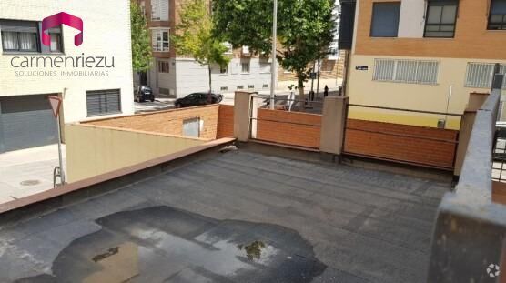 Terrain dans Madrid, Madrid à vendre - Photo de l’immeuble – Image 3 sur 9