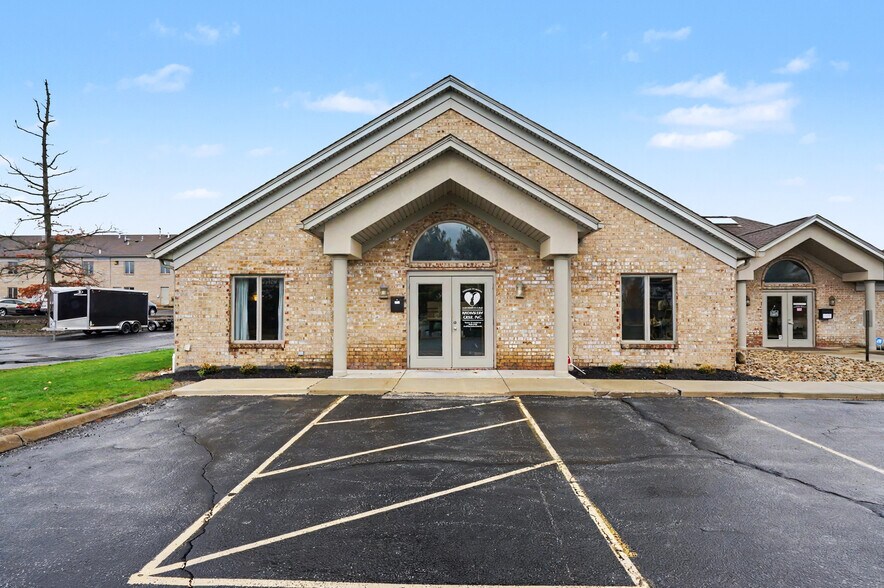 819 Southwestern Run, Youngstown, OH à vendre - Photo principale – Image 1 sur 51