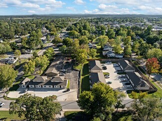 Plus de détails pour 124 S College St, Mountain Home, AR - Logement à vendre