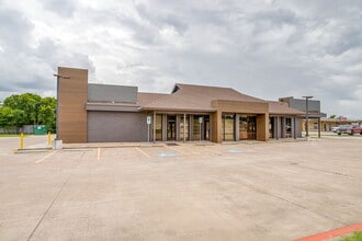 405 State 171 Hwy, Godley, TX à louer Photo intérieure– Image 2 sur 15
