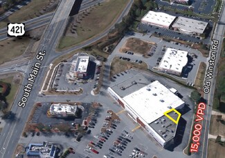 Plus de détails pour 838 S Main St, Kernersville, NC - Local commercial à louer