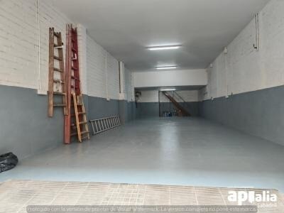 Immeuble residentiel dans Sabadell, Barcelona à vendre Photo intérieure– Image 1 sur 2