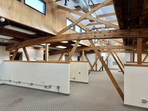 2015-2019 W Irving Park Rd, Chicago, IL à louer Photo intérieure– Image 1 sur 2