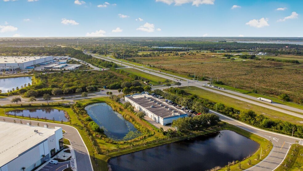 6901-6945 NW LTC Pky, Port Saint Lucie, FL à louer - Photo de l’immeuble – Image 2 sur 22