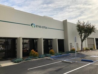 Plus de détails pour 9740-9754 Alburtis Ave, Santa Fe Springs, CA - Industriel/Logistique à louer