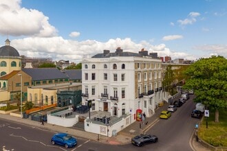 18 Marine Parade, Worthing, WSX - Vue aérienne  vue de carte - Image1