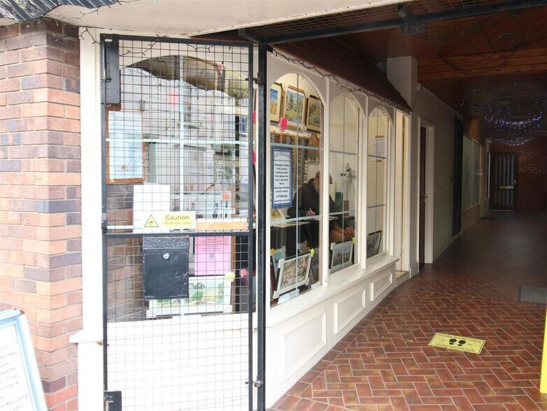 21 High St, Spilsby à vendre - Photo de l’immeuble – Image 2 sur 17