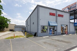 Plus de détails pour 2520 Hansrob Rd, Orlando, FL - Local d’activités à vendre