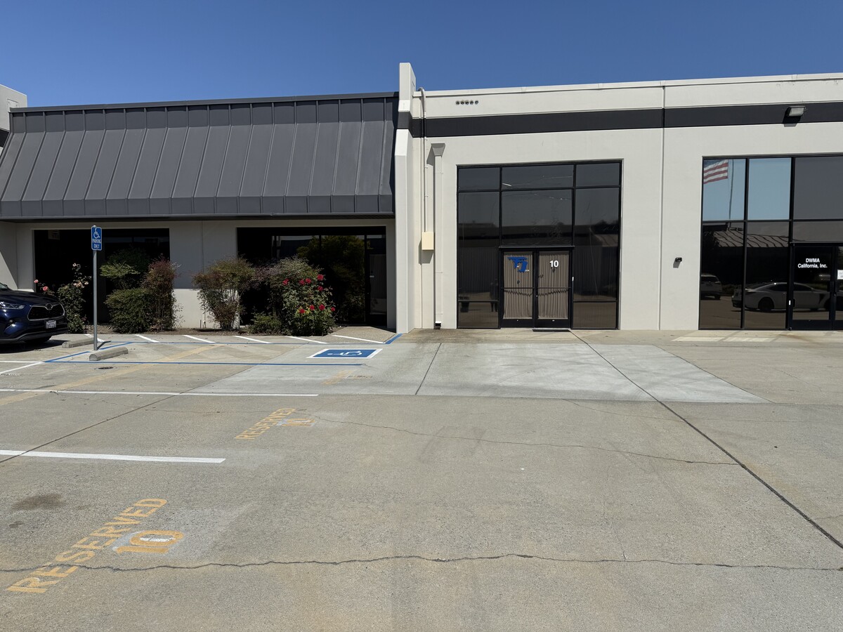 1100 Industrial Rd, San Carlos, CA 94070 - Lot 10 -  - Photo intérieure - Image 1 of 23
