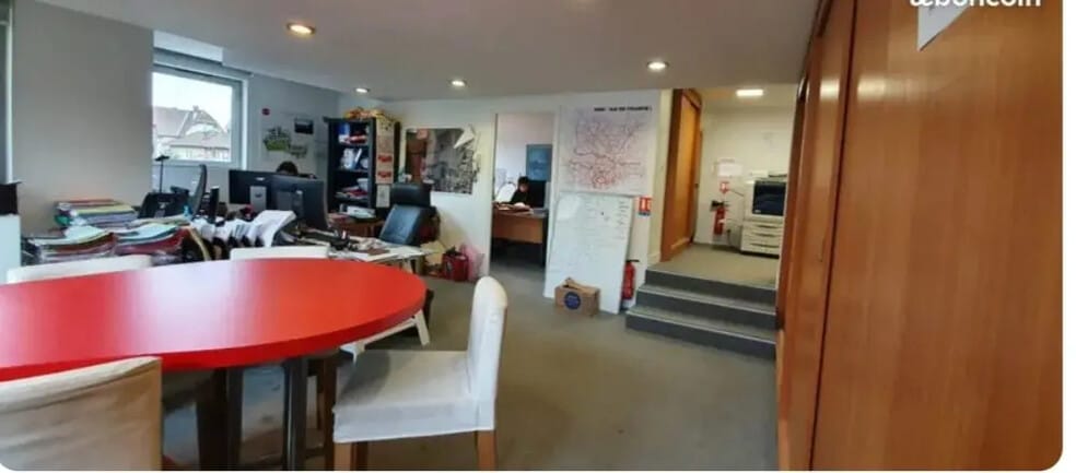 Local d'activités dans Enghien-les-Bains à vendre - Photo de l’immeuble – Image 3 sur 9