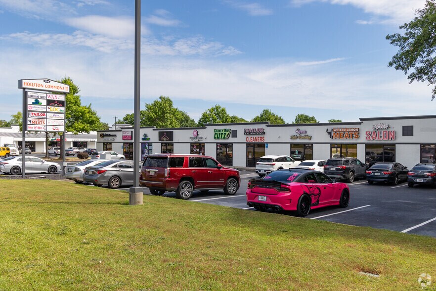 150 S Houston Lake Rd, Warner Robins, GA à louer - Photo de l’immeuble – Image 2 sur 15