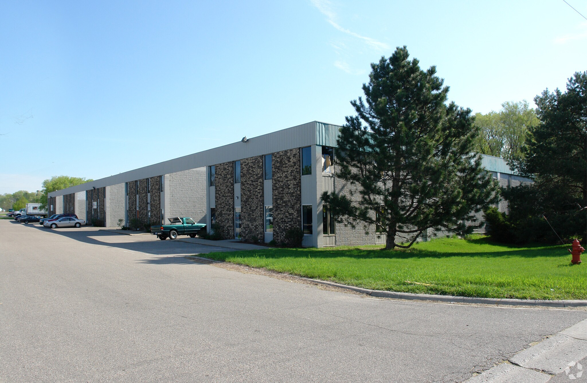 150 W 88th St, Bloomington, MN à louer Photo principale– Image 1 sur 15