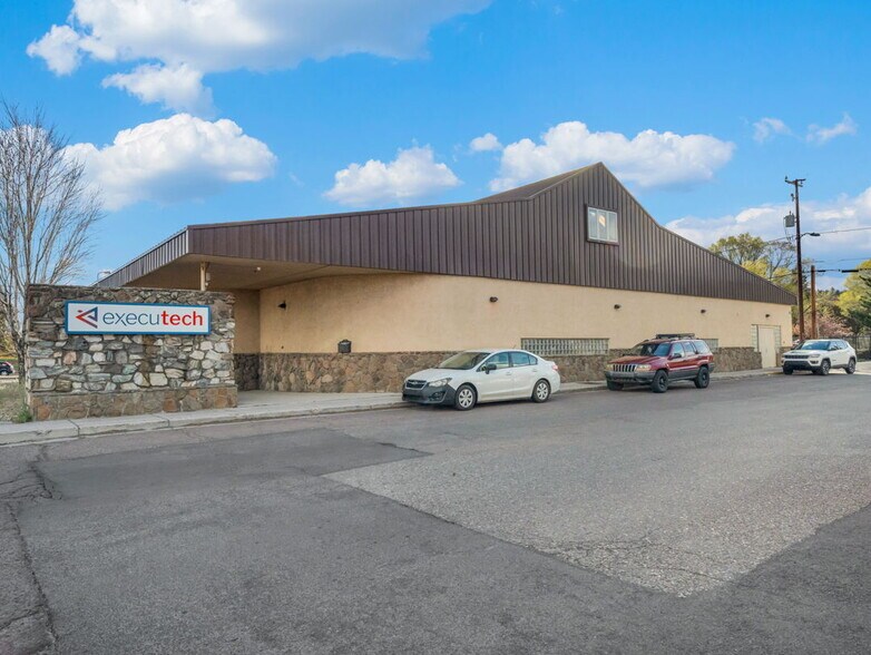 2290 E Route 66, Flagstaff, AZ à vendre - Photo de l’immeuble – Image 1 sur 39