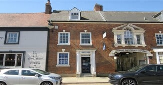 Plus de détails pour 187 Watling St, Towcester - Local commercial à louer