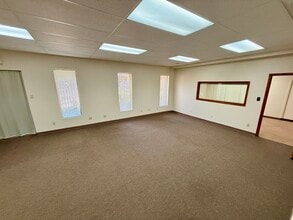 1300 W Koenig Ln, Austin, TX à louer Photo intérieure– Image 2 sur 7