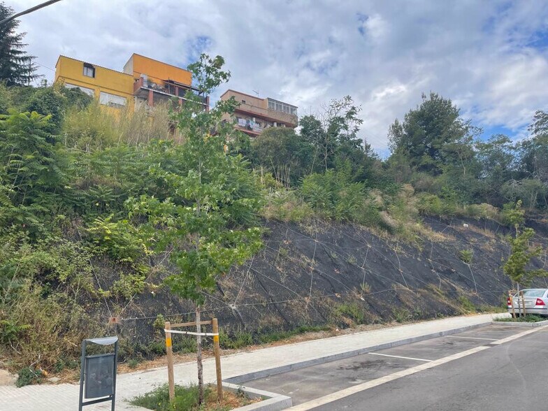 Montañeta en Font Pudenta portefeuille de 2 biens à vendre sur LoopNet.fr - Photo de l’immeuble – Image 2 sur 5