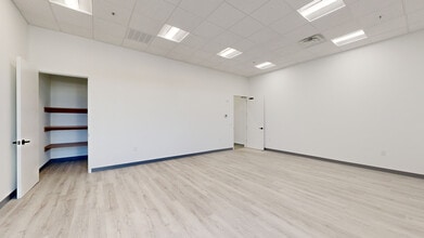 315 Roycefield Rd, Hillsborough, NJ à louer Numérisation 3D Matterport– Image 1 sur 1