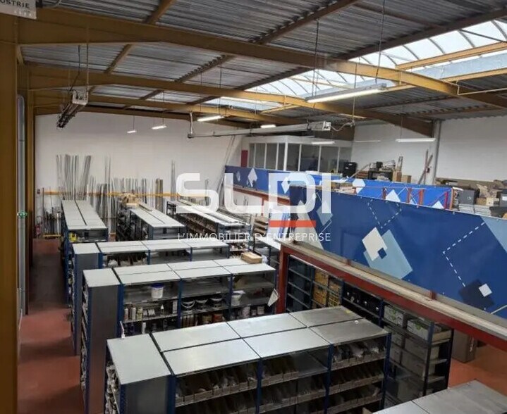 Local d’activités dans Lyon à louer - Photo intérieure – Image 2 sur 5