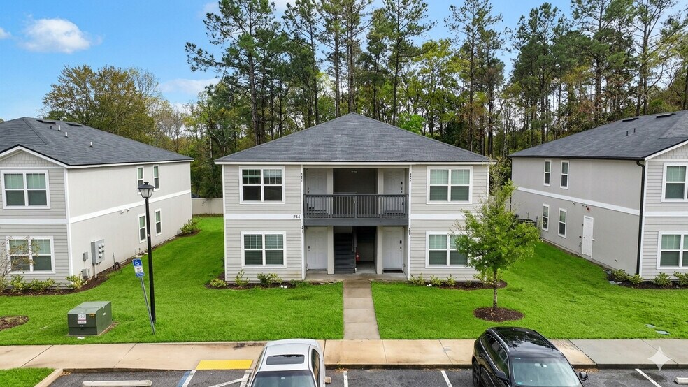 7638 Mailes Ct, Jacksonville, FL à vendre - Photo principale – Image 1 sur 15