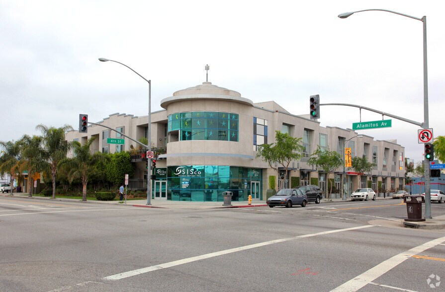 820-834 E 4th St, Long Beach, CA à vendre - Photo de l’immeuble – Image 2 sur 17