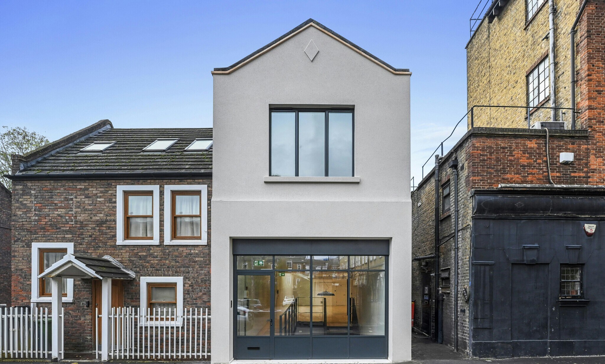 2 Munden St, Londres à louer Photo de l’immeuble– Image 1 sur 14