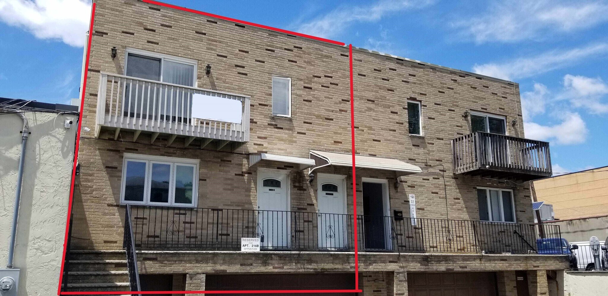 216 Broad Ave, Palisades Park, NJ à vendre Photo principale– Image 1 sur 3