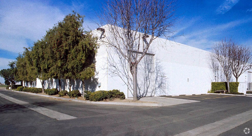 1250 Stellar Dr, Oxnard, CA à vendre - Autre – Image 2 sur 16