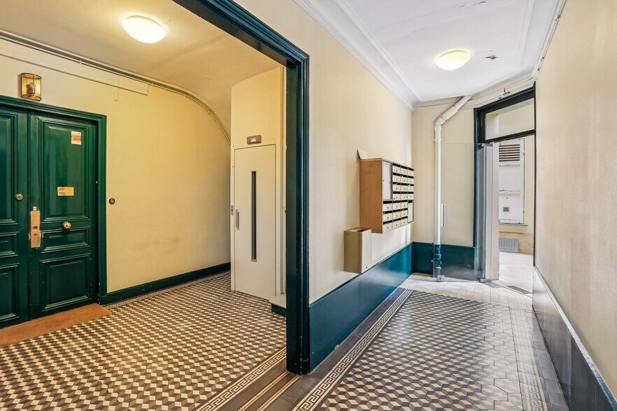 3 Rue Torricelli, Paris à louer - Hall d’entrée – Image 2 sur 14