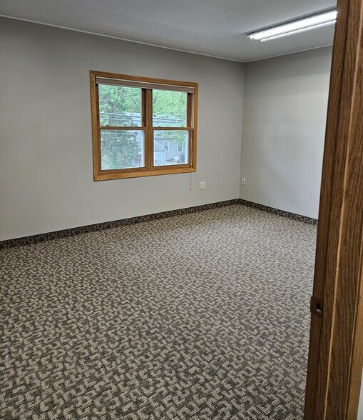 4725 Excelsior Blvd, Saint Louis Park, MN à louer - Photo intérieure – Image 2 sur 9