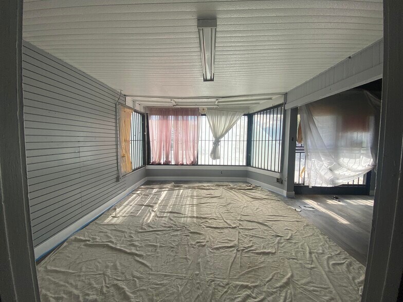 3605 Gage Ave, Bell, CA à louer - Photo de l’immeuble – Image 3 sur 11