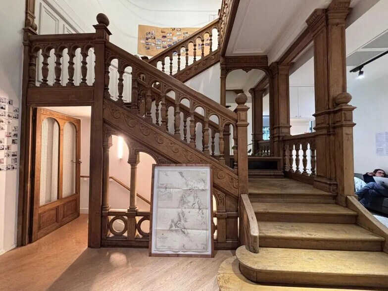 38 Rue Saint-Sabin, Paris à louer - Photo de l’immeuble – Image 3 sur 22