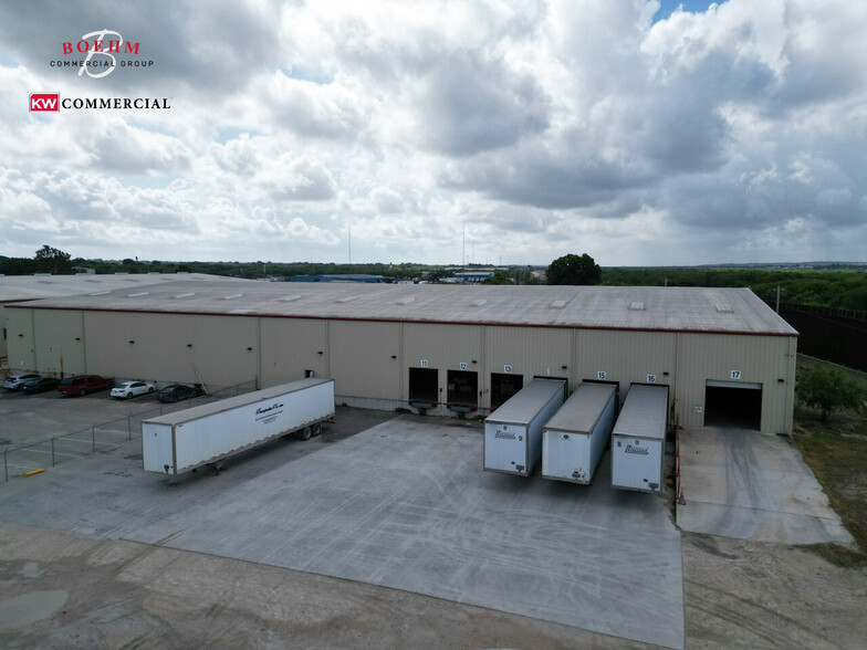109 Lupita Circle, Del Rio, TX à louer - Photo de l’immeuble – Image 3 sur 41
