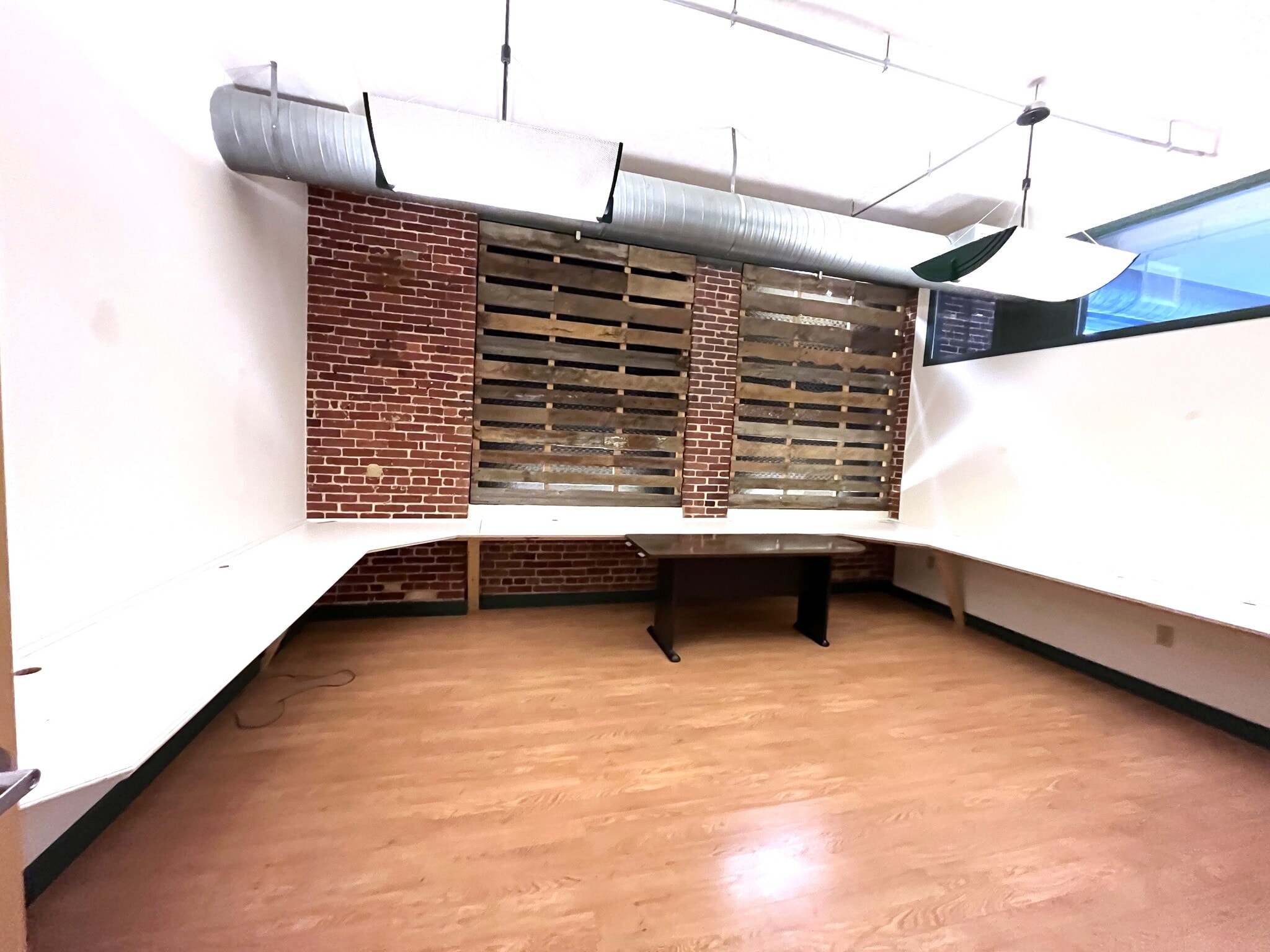 20 E Burd St, Shippensburg, PA à louer Photo intérieure– Image 1 sur 22