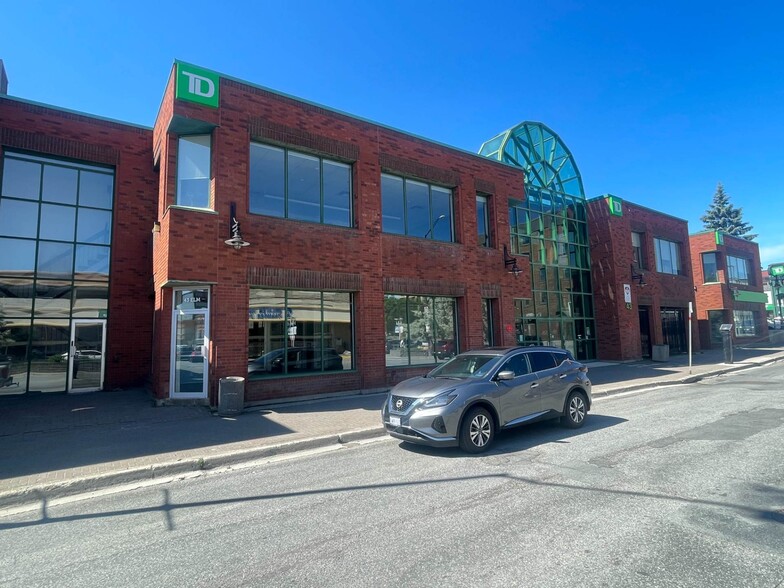 43 Elm St, Grand Sudbury, ON à vendre - Photo de l’immeuble – Image 2 sur 26
