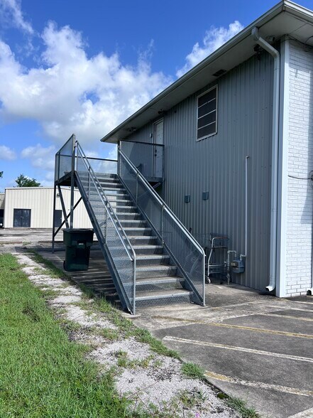 7985 Gladys ave, Beaumont, TX à vendre - Photo de l’immeuble – Image 3 sur 18