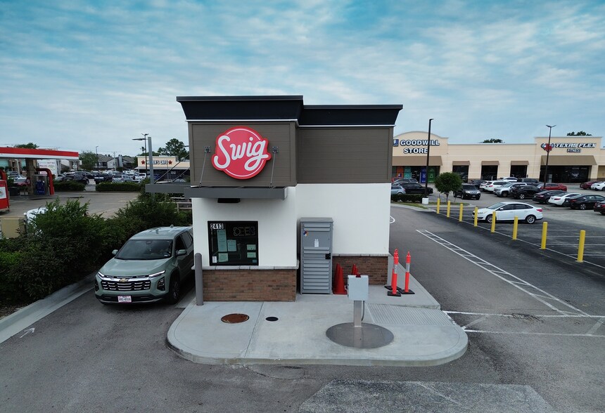 2413 Bay Area Blvd, Houston, TX à vendre - Photo de l’immeuble – Image 1 sur 9