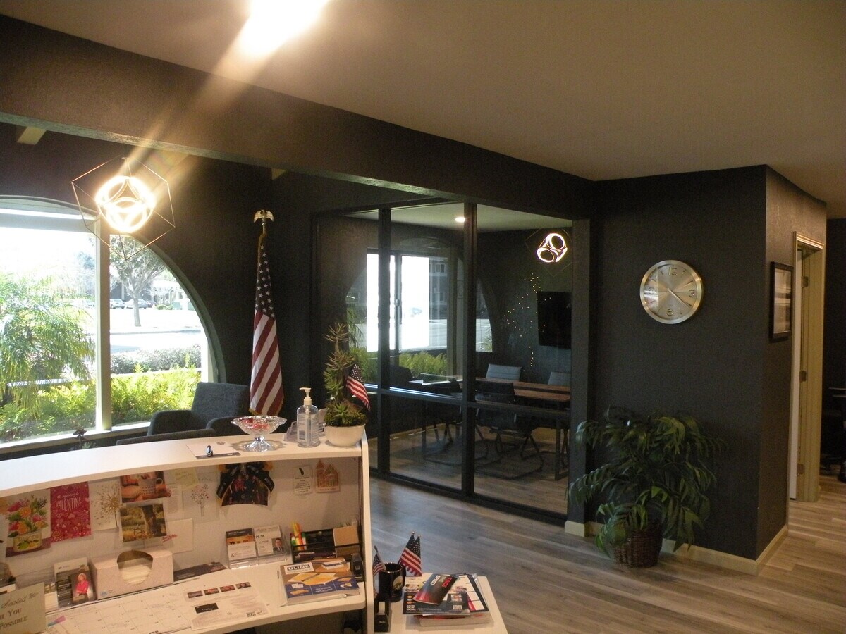View Photo