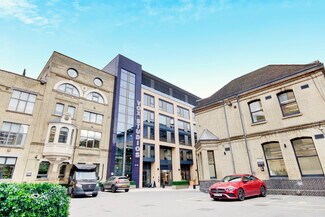 Plus de détails pour Durham St, Londres - Bureau à louer