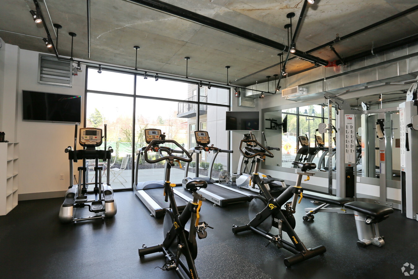 View Photo