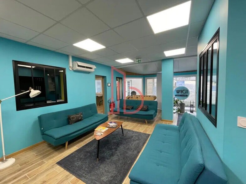 Bureau dans Pessac à louer - Photo de l’immeuble – Image 1 sur 8