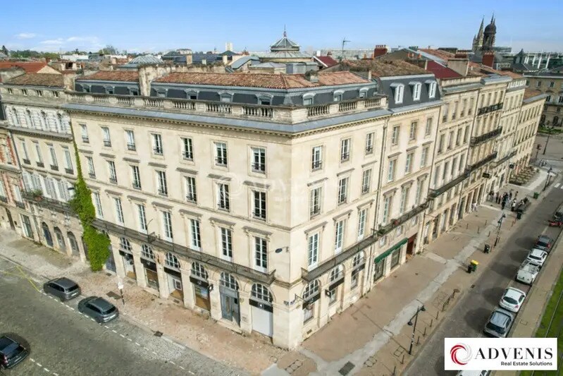Bureau dans Bordeaux à louer - Photo de l’immeuble – Image 2 sur 12