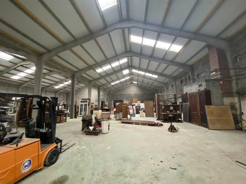 Bureau dans Seclin à louer - Photo de l’immeuble – Image 2 sur 8