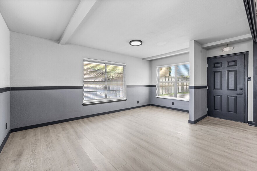 1612 Pecan Blvd, McAllen, TX à vendre - Photo de l’immeuble – Image 2 sur 49