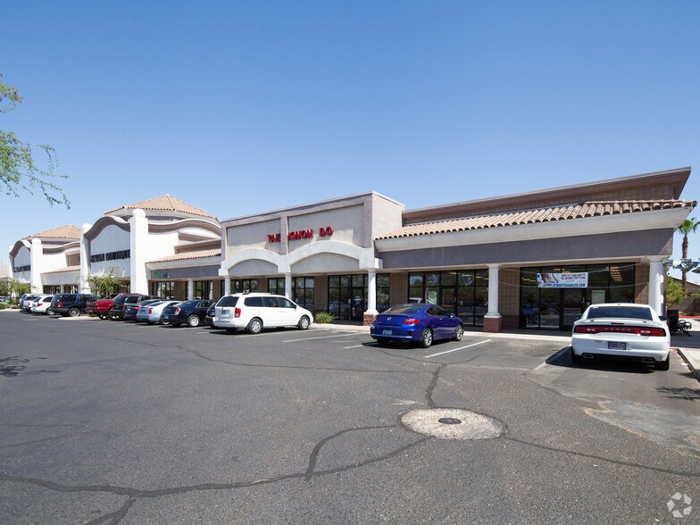 950 E Pecos Rd, Chandler, AZ à louer - Photo principale – Image 2 sur 17