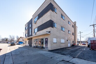 2052 Western Ave, Waukegan, IL à louer Photo de l’immeuble– Image 1 sur 15