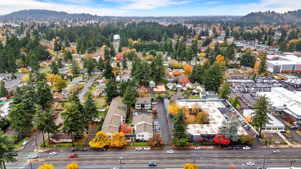 1111 NE 122nd Ave, Portland, OR à vendre - Photo de l’immeuble – Image 2 sur 33