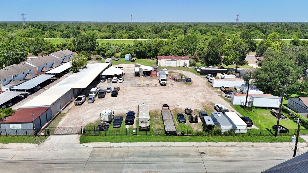 1915 Sherwood Forest St, Houston, TX à vendre - Photo de l’immeuble – Image 1 sur 32